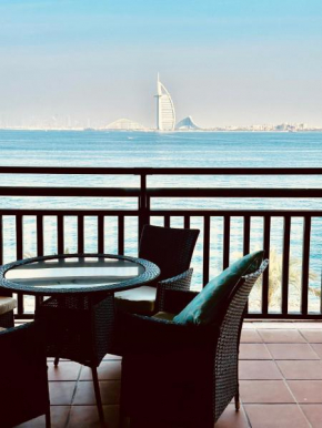 COZY, FULL SEA VIEW, PRIVATE BEACH, in 5 STARS RESORT at THE PALM